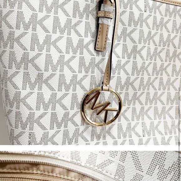 Michael Kors Jet Set Travel Leather Trim Tote Bag in Vanilla
NWT - Picture 10 of 13